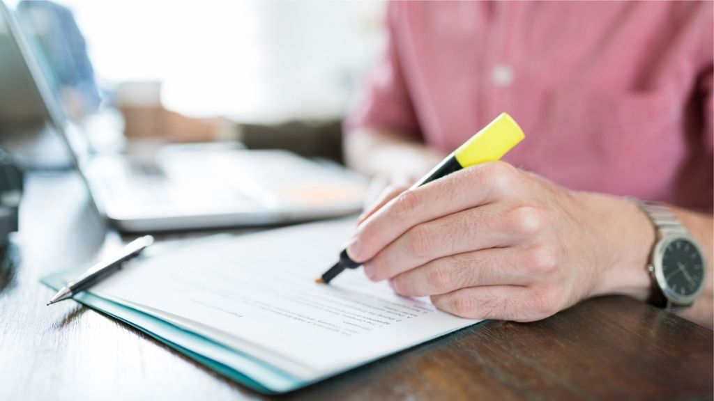 ROMÂNII CARE LUCREAZĂ ÎN GERMANIA  RISCĂ AMENZI DE 1.000 EURO DACĂ NU AU ANMELDUNG